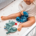miękka zawieszka edukacyjna do wózka gecko gabe babyono 1414.jpg