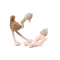 zestaw zabawek edukacyjnych przytulanka  i grzechotka ostrich mcknox family babyono 1446.jpg