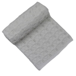 Kocyk dla niemowlaka ażurowy biały