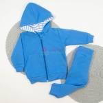 Komplet ubranek dla chłopca niemowlaka bluza z kapturem i spodnie Mrofi błękitny