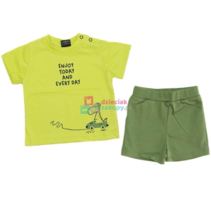 Komplet ubranek dla chłopca bluzka na krótki rękaw i spodenki GT